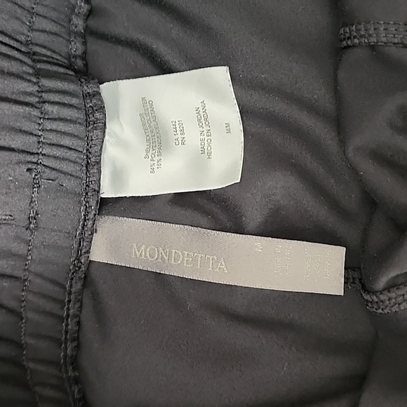 BUNDLE OF SHORTS - Picture 3 of 7